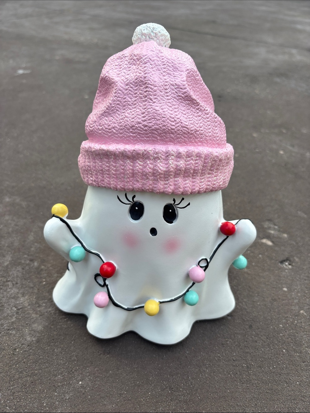 Cute Pink Hat Ghost Figurine Toy - Kids Decorative Plush-Style Ghost